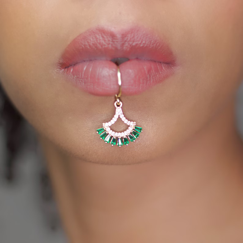 Luxury Gold Color Flower Shape - Body Jewelry Earrings ulasan dan harga